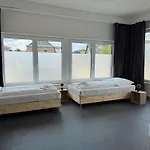 T&k - - 4-7 - Private Parking - Wifi - Fully Equipped Kitchen
