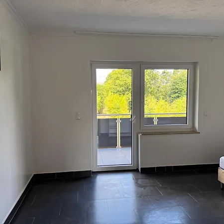 T&k - - 4-7 - Private Parking - Wifi - Fully Equipped Kitchen Apartmán Wegberg