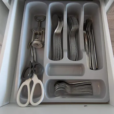 T&k - - 4-7 - Private Parking - Wifi - Fully Equipped Kitchen * Wegberg