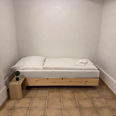 Apartment T&k - - 4-7 - Private Parking - Wifi - Fully Equipped Kitchen Wegberg