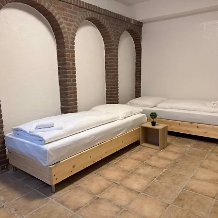 Apartment T&k - - 4-7 - Private Parking - Wifi - Fully Equipped Kitchen