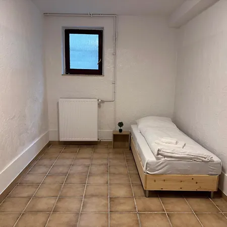 Apartmán T&k - - 4-7 - Private Parking - Wifi - Fully Equipped Kitchen Wegberg
