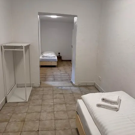 Apartment T&k - - 4-7 - Private Parking - Wifi - Fully Equipped Kitchen