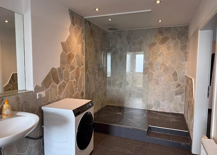 T&k - - 4-7 - Private Parking - Wifi - Fully Equipped Kitchen * Wegberg