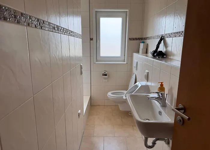 T&k - - 4-7 - Private Parking - Wifi - Fully Equipped Kitchen Appartement Wegberg