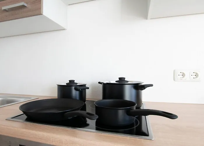 T&k - - 4-7 - Private Parking - Wifi - Fully Equipped Kitchen Appartement *