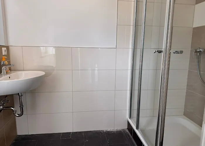 T&k - - 4-7 - Private Parking - Wifi - Fully Equipped Kitchen Appartement