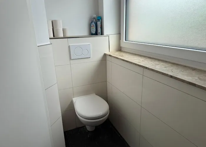 Appartement T&k - - 4-7 - Private Parking - Wifi - Fully Equipped Kitchen Wegberg