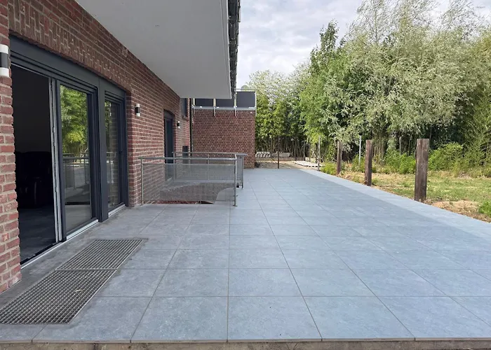 T&k - - 4-7 - Private Parking - Wifi - Fully Equipped Kitchen Apartament *